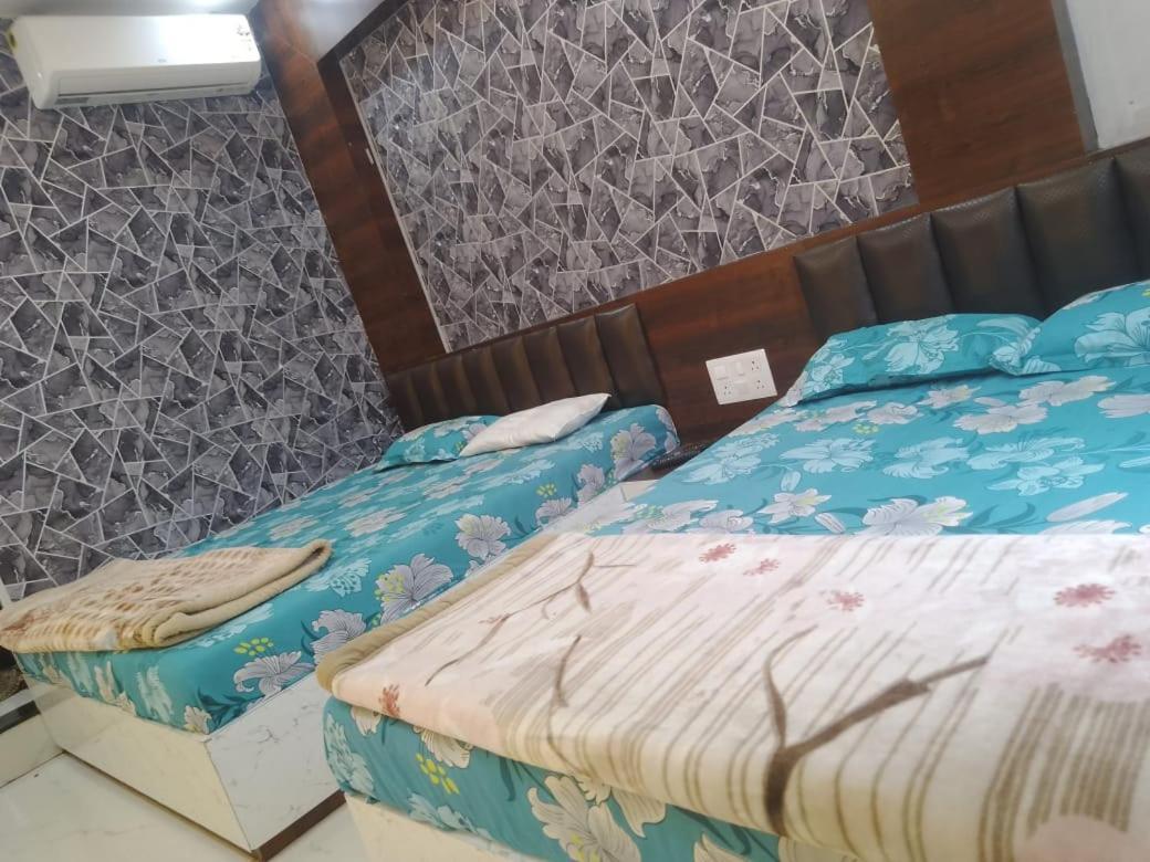 Hotel Shree Shyam Sharnam Godarpura Extérieur photo